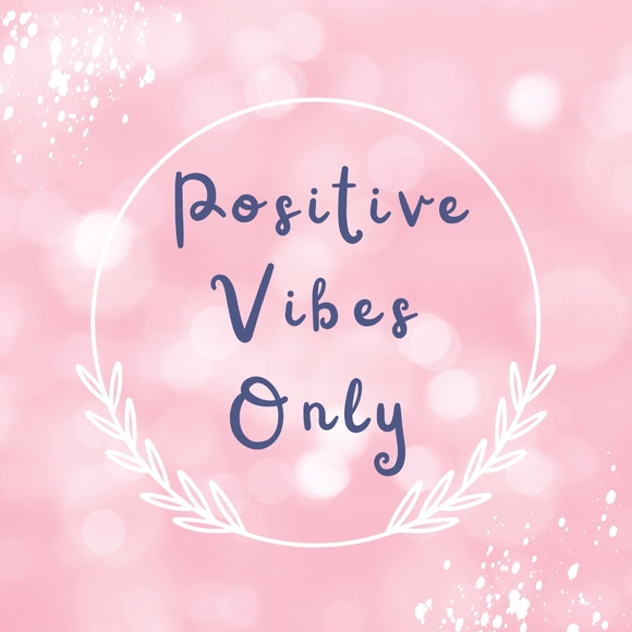 Meet your Posher - Closet Craver LLC - Picture 3 of 3